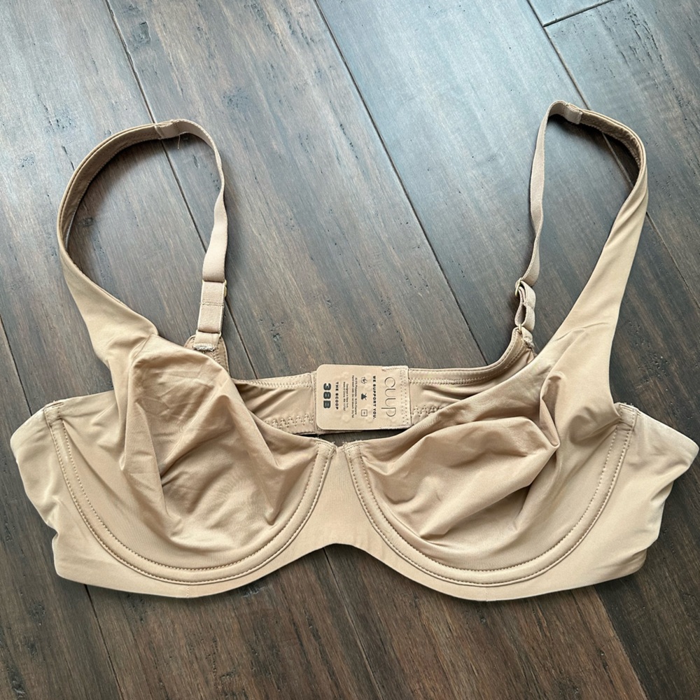 CUUP Scoop Micro Taupe 38B
